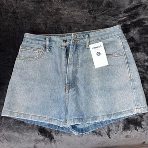 Light blue wash jean shorts